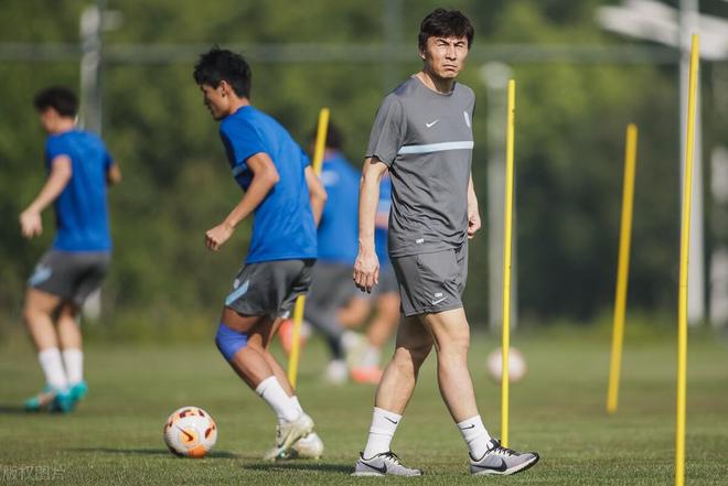 韓媒夸大中超困境，河南隊主帥李瑋鋒背后的真實故事