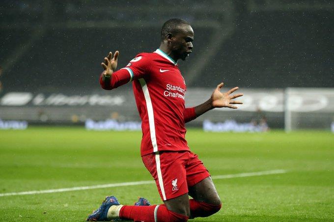 薩拉赫遠(yuǎn)射失誤，梅里諾后場接球險(xiǎn)些送禮——NBA賽場上的驚險(xiǎn)瞬間