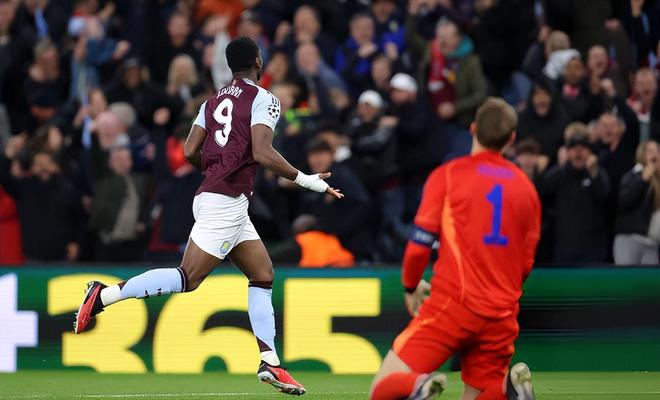 維拉歐冠三戰(zhàn)全勝零失球背后的故事，埃梅里心中的大馬丁傳奇