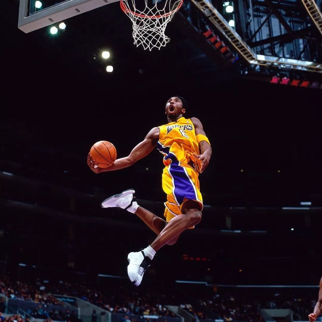 楊瀚森擋拆外彈后的三分神技，一箭穿心，改變比賽走向