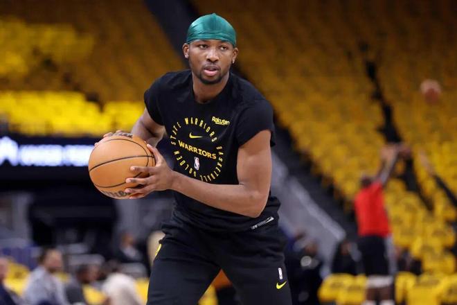 霍福德加盟勇士鎖定首發(fā)中鋒位置，下賽季新篇章的開啟