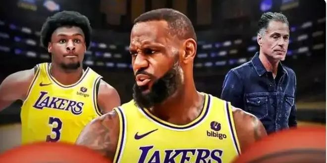 NBA賽場熱血瞬間，布朗尼追身大帽穆迪，防守之韻震撼全場！