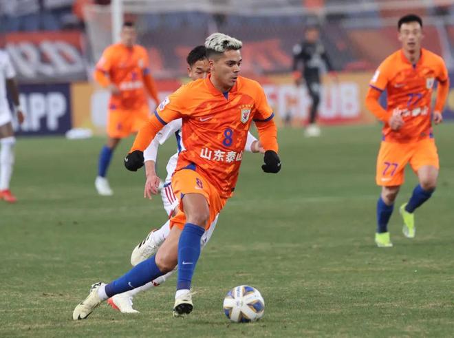 克雷桑，亞洲足壇翹楚，橫濱主帥引領(lǐng)榮耀