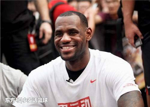 韋德打趣老K教練，首發(fā)陣容中的詹皇與瓜瓜，我和保羅要挑戰(zhàn)他們！