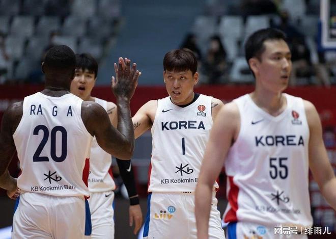 中韓籃球大戰(zhàn)，韓國(guó)男籃主帥眼中的餓狼精神與跨越長(zhǎng)城的挑戰(zhàn)