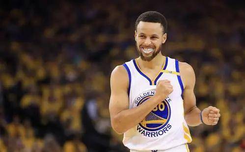 歐文維迪奇與孫繼海意外同框！傳奇的瞬間引發(fā)的笑談