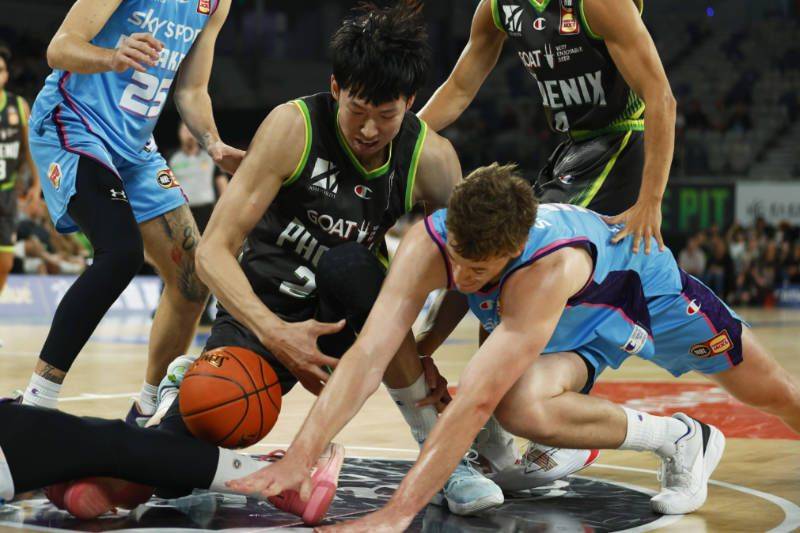 建議，NBL瑰寶閃耀NBA，楊文學(xué)的高效表現(xiàn)助力球隊(duì)，展現(xiàn)全面實(shí)力