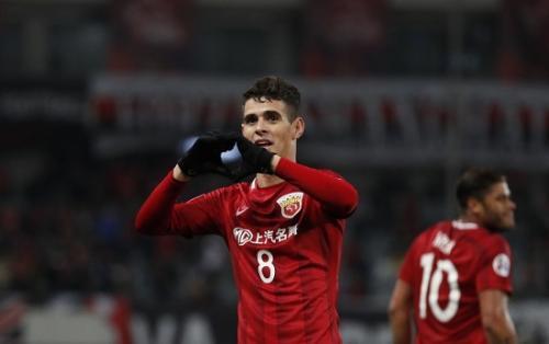 NBA爭(zhēng)冠局勢(shì)激烈，中超積分榜白熱化，申花領(lǐng)先，降級(jí)區(qū)四隊(duì)緊張角逐