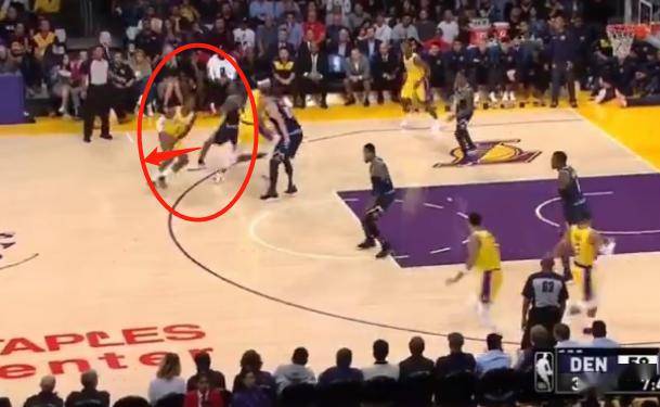 一上午的激烈討論，持球擋拆戰(zhàn)術的深度解析