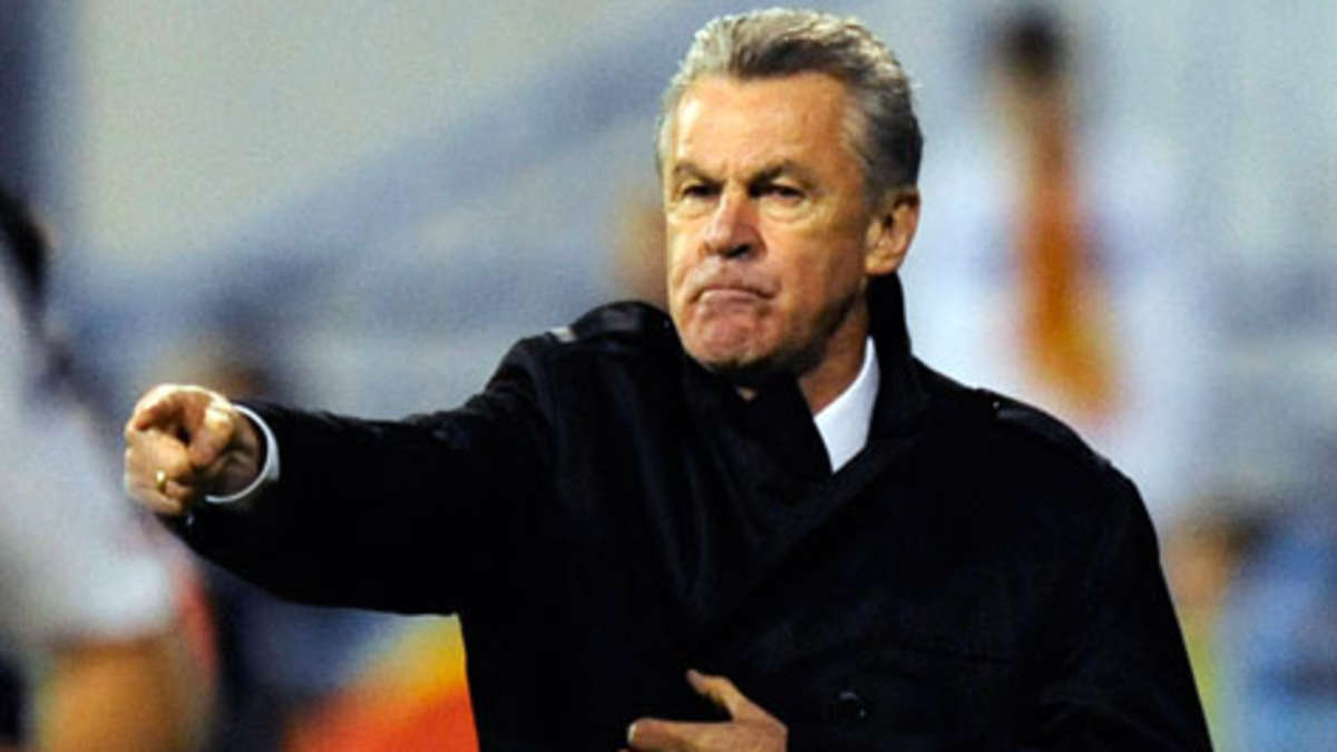 希斯菲爾德執(zhí)教多特與拜仁的疲憊歲月，身心俱疲的教練生涯之路