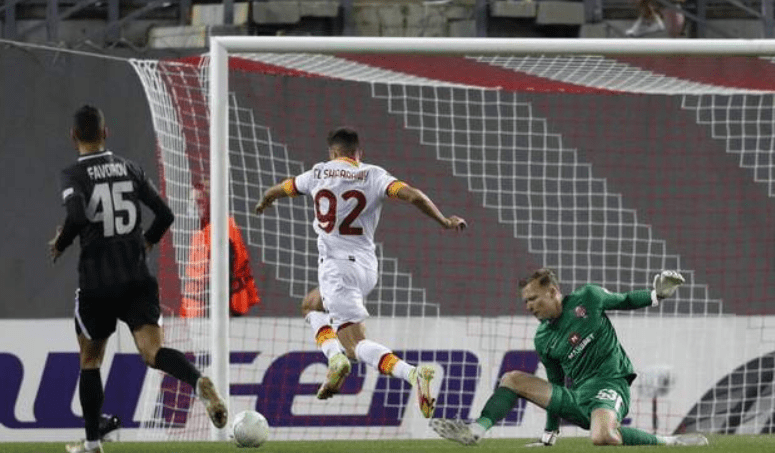 申京展現(xiàn)全面實力，半場狂飆至12分11板，與謝潑德完美連線驚艷全場