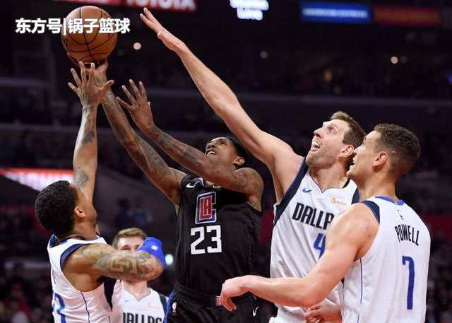 金州傳奇再現(xiàn)！伊戈達(dá)拉驚喜助陣女武神，全場(chǎng)球迷熱情致敬引爆籃球盛宴