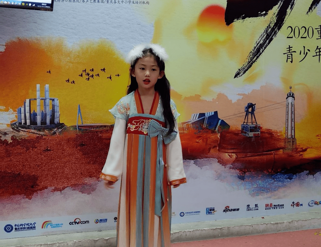 首屆中國青少年高爾夫球精英賽揮拍啟幕，青春熱血點(diǎn)燃綠色賽場