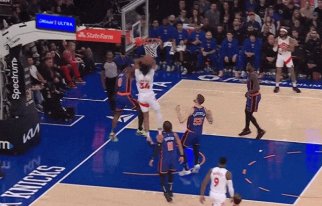 尼克斯新賽季陣容前瞻，哈特犧牲精神顯華彩，米羅重返首發(fā)引領(lǐng)新紀(jì)元