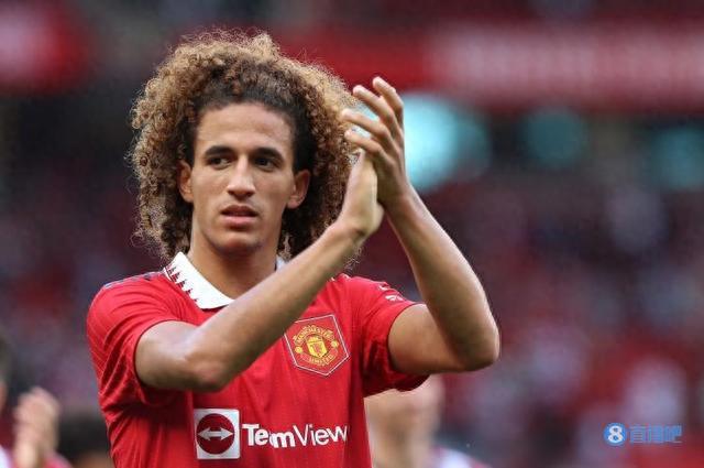 羅馬諾爆料，那不勒斯有意霍伊倫，先租后買(mǎi)策略遭曼聯(lián)600萬(wàn)歐租借費(fèi)考驗(yàn)