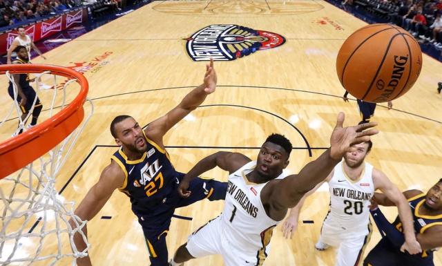 閃耀全場！利拉德力挫對手，NBA賽場展現巨星風采