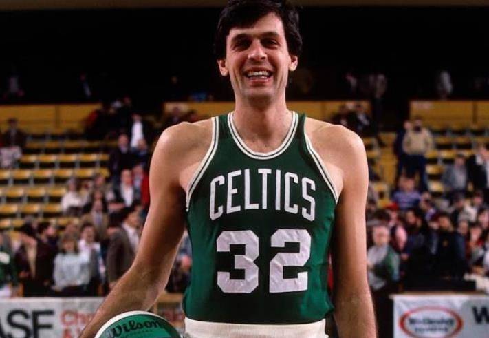 杰威2K26動作包與模型展示，NBA實時訊息揭示全新籃球巨星風(fēng)采