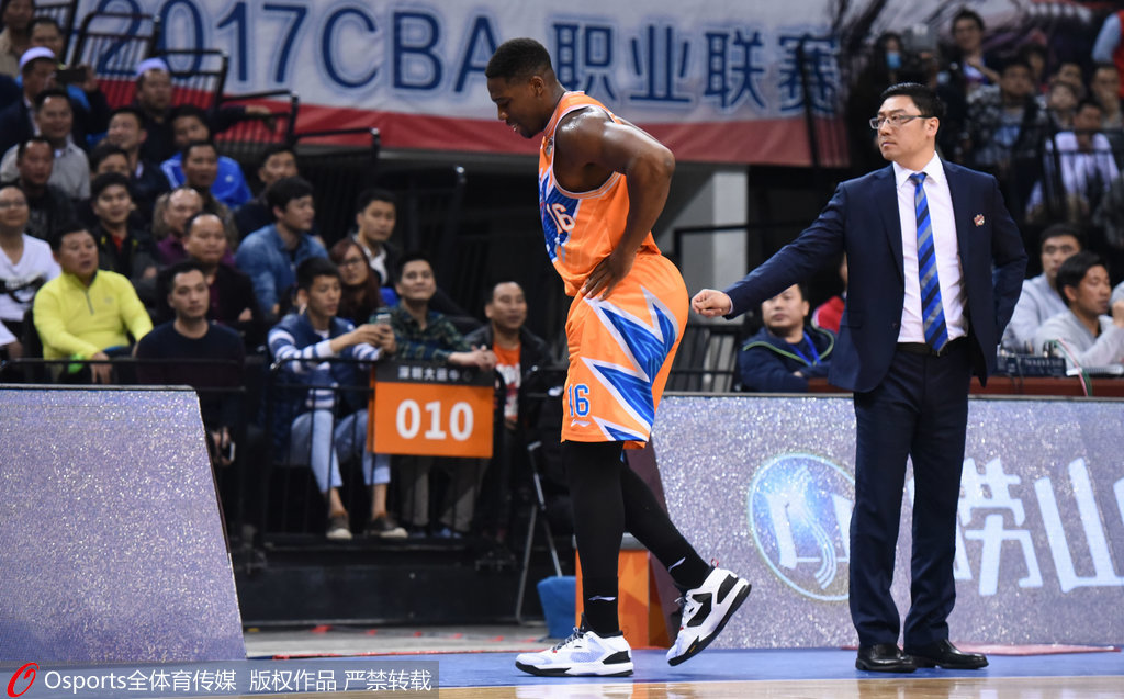 建議，亞布塞萊展現(xiàn)法國隊(duì)長風(fēng)采，國家隊(duì)訓(xùn)練照引熱議