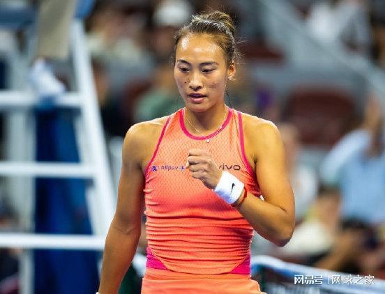 WTA東京賽亮點閃耀，鄭欽文強勢晉級賽事八強，展現(xiàn)中國網(wǎng)球新力量