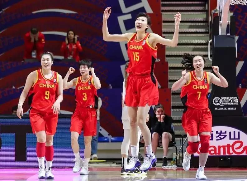 攪局女籃亞冠聯(lián)賽，昔日WCBA巨星加盟沙特豪門，燃起新篇章的烽火