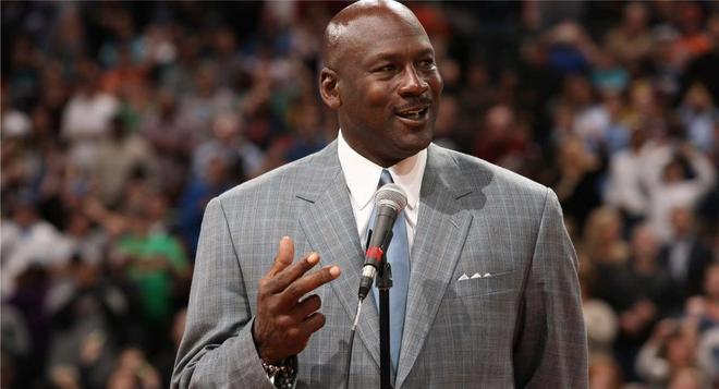 恩德里克堅決不退，NBA巨星簽名背后的游戲世界