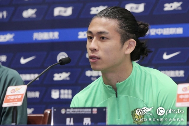 張玉寧，從壓力中走出，笑迎采訪，父親期待他在巴林再創(chuàng)佳績