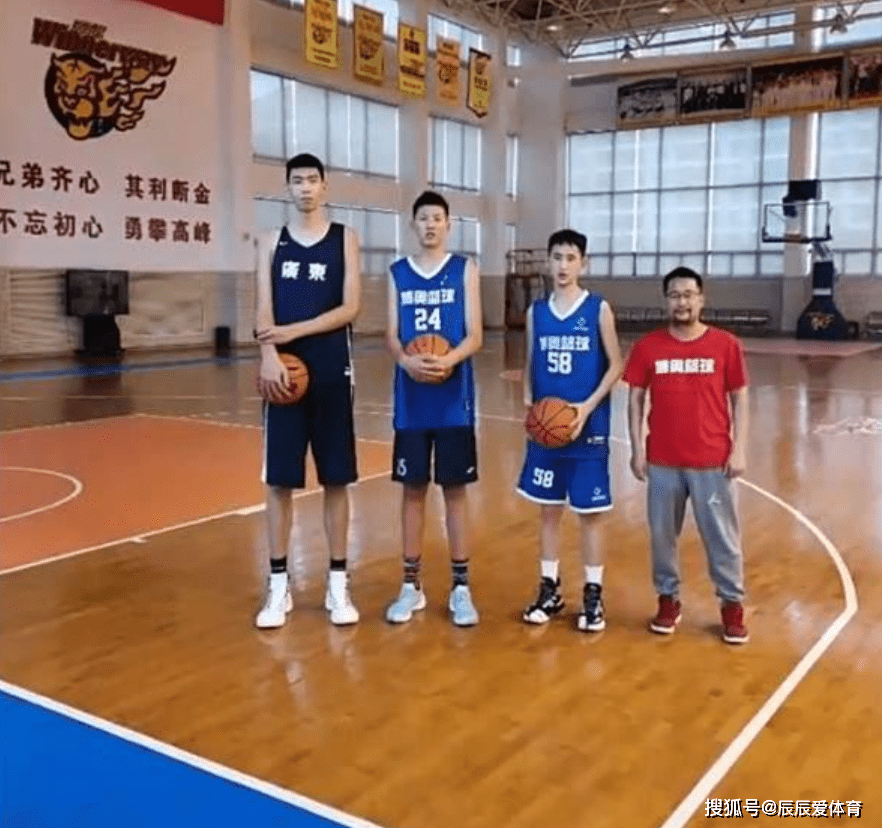 廣東男籃新援焦泊喬24歲生日快樂，籃球英才的嶄新篇章與誠(chéng)摯祝福