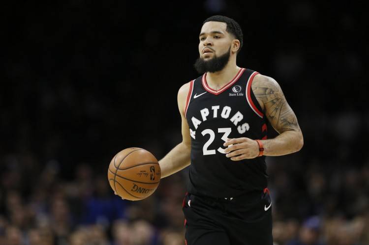 萊萬失空門，錯失戴帽，弗里克在場邊打滾，NBA賽場上的瘋狂時刻