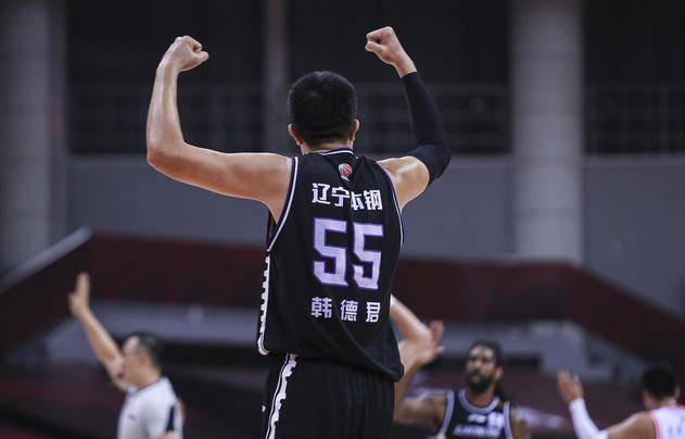 韓德君與遼籃的羈絆，CBA一人一城故事中的動人篇章
