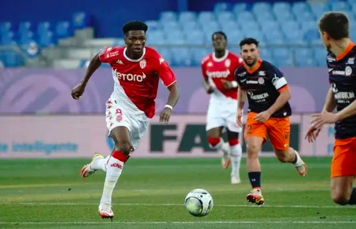 瓊阿梅尼堅(jiān)定留隊(duì)決心，未考慮轉(zhuǎn)會(huì)，全心為皇馬效力