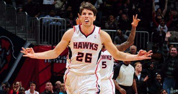 離了個(gè)大譜！付豪空位中距離投射三不沾，NBA賽場(chǎng)驚現(xiàn)神奇一幕