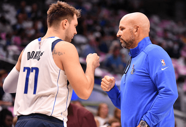 斯洛文尼亞熱身賽大放異彩，東契奇獨(dú)攬26分，半場(chǎng)狂飆52分震撼NBA