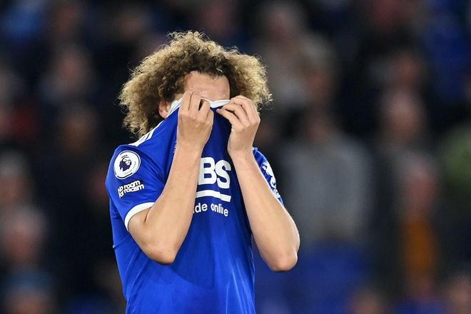 田中碧閃耀英超首秀，助利茲聯(lián)擊敗埃弗頓榮膺隊內(nèi)最佳