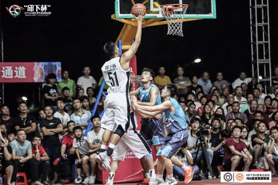 NBA賽場(chǎng)外的差距，清華大學(xué)罰球數(shù)遠(yuǎn)超華僑大學(xué)，揭示真實(shí)實(shí)力懸殊