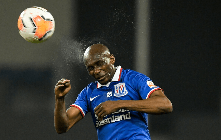 上海外援變動(dòng)引發(fā)節(jié)奏混亂，沃特斯獨(dú)木難支，球隊(duì)陷入困境