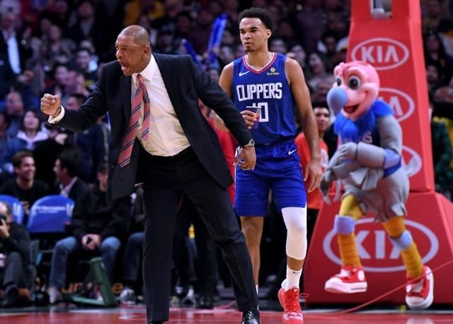 我都快笑死了，一句怨婦隊(duì)送給曼聯(lián)！NBA視角的獨(dú)特嘲諷