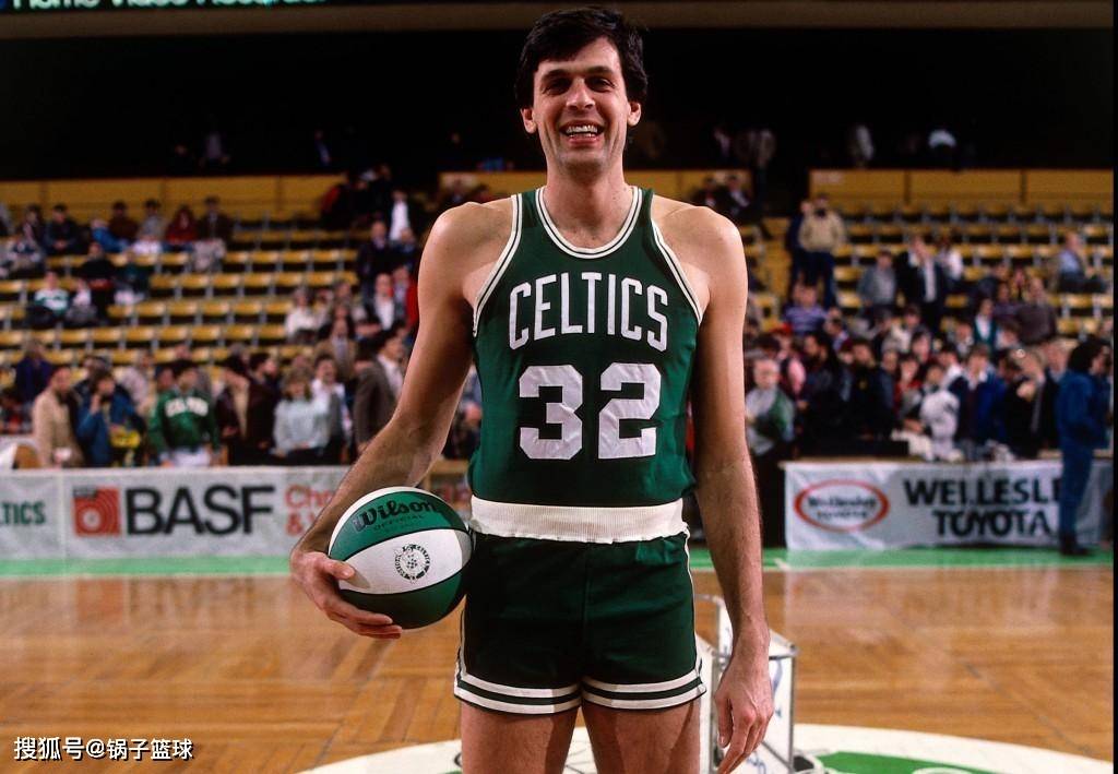 建議，諾伊爾鼓舞士氣，NBA球隊昂首迎戰(zhàn)德甲關(guān)鍵之戰(zhàn)