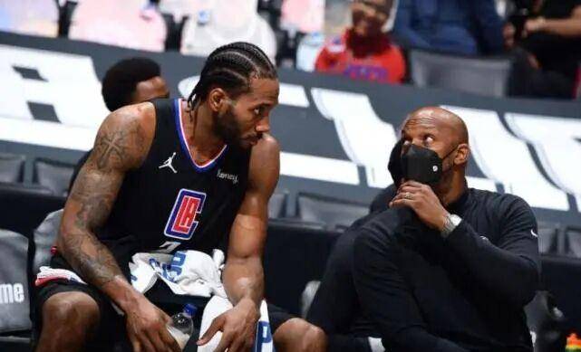 倫納德的中國(guó)行，功夫巨星與詠春拳的跨界碰撞