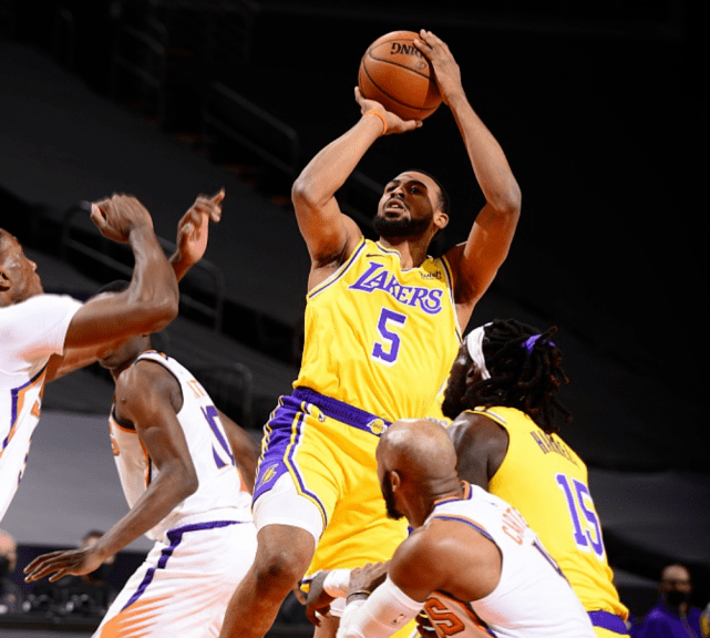 NBA季前賽矚目焦點，寒冰組合丁威迪與克萊的投籃命中率之和高達53.7%