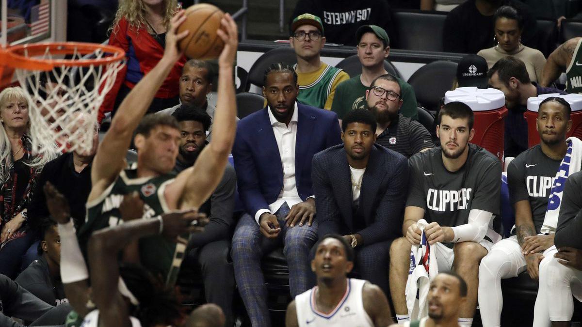 NBA賽場(chǎng)繁忙背后，亞馬爾肌肉超負(fù)荷歸返巴塞羅那