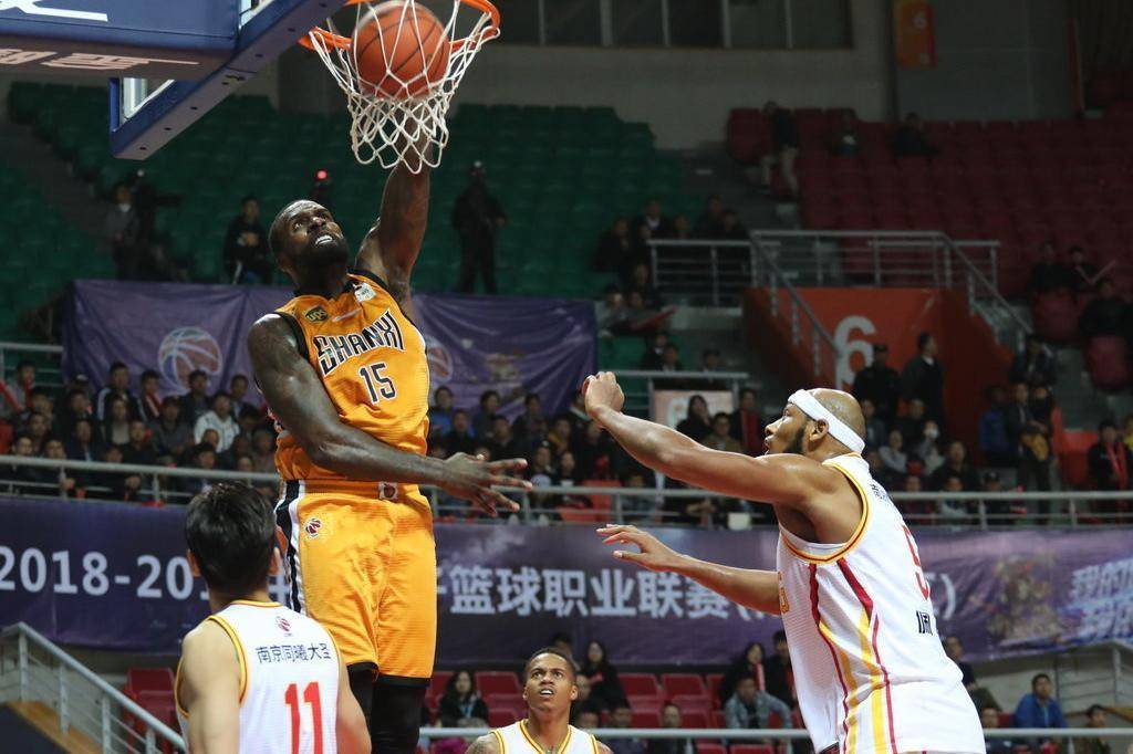 遼寧男籃休賽期重磅更新，弗格領(lǐng)銜外援換血，韓德君等老將退役存疑