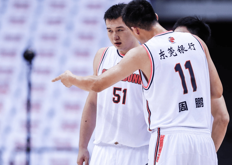 朱芳雨，首次對決夢之隊，勇氣與拼搏鑄就未來