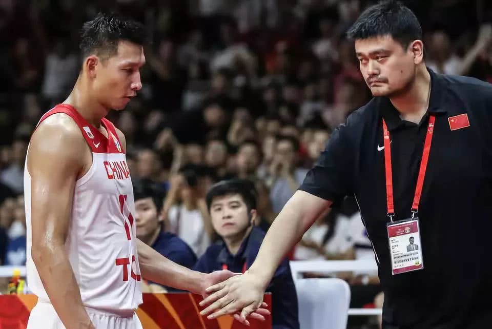 韓國男籃主帥傳奇崛起，從死亡之組突圍展現(xiàn)韓國籃球榮耀