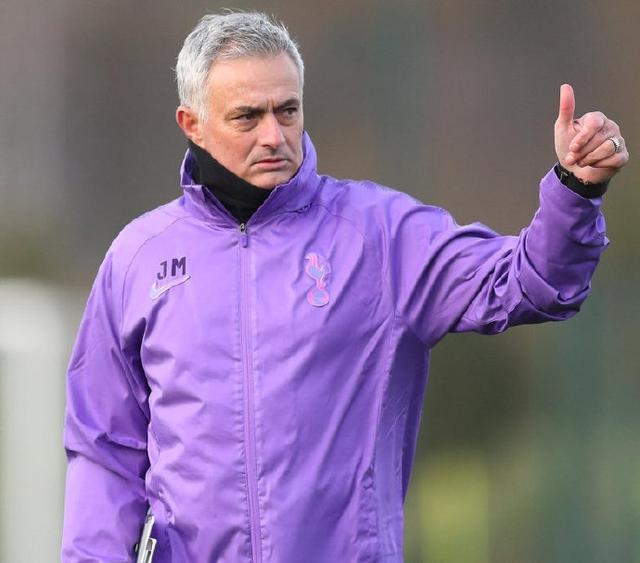 羅馬諾獨家爆料，熱刺已做好充分準備，正式與水晶宮展開埃澤轉(zhuǎn)會談判