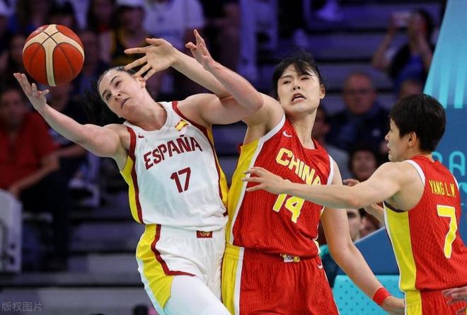 震驚！新女籃聯(lián)賽重磅出擊，克拉克獲百萬(wàn)薪酬加碼股權(quán)誘惑！