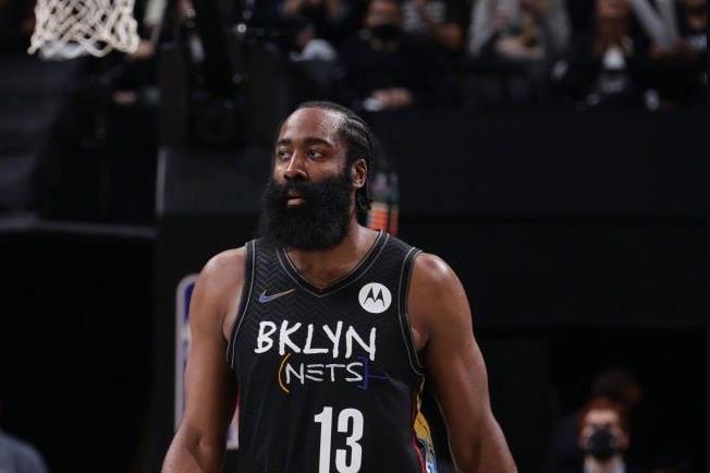 時光飛逝！五年前的今日字母哥榮膺NBA最佳防守球員稱號