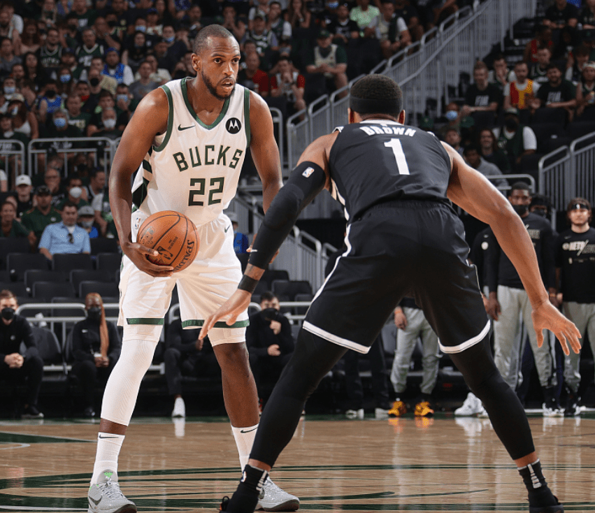 時(shí)光飛逝！五年前的今日字母哥榮膺NBA最佳防守球員稱號(hào)