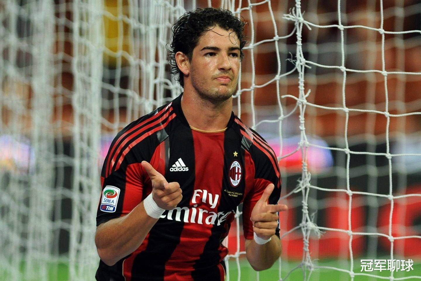 斯基拉爆料，弗拉霍維奇仍是阿萊格里瞄準(zhǔn)的獵物，球員意愿加盟米蘭