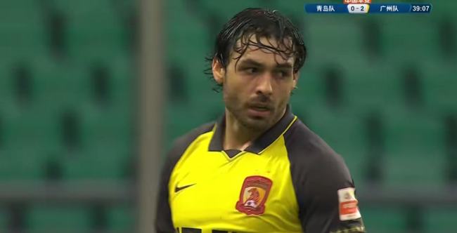 巴媒爆料，桑托斯與吉爾解約談判，球員賽季末原本計劃退役