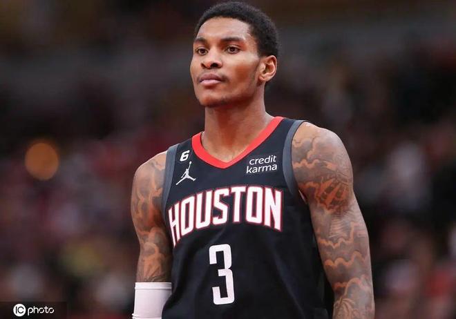 卡斯爾獨占鰲頭，里薩謝麥凱恩謝潑德緊隨其后，NBA選秀重排掀波瀾